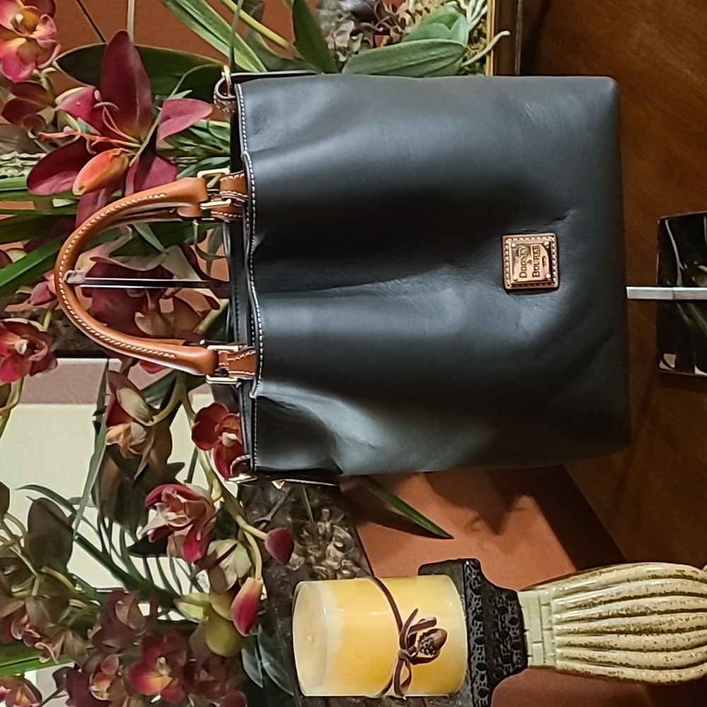 Dooney & Bourke Small Penrose Barlow Satchel, 9.5"Hx5"Wx10"L, Italian Leather